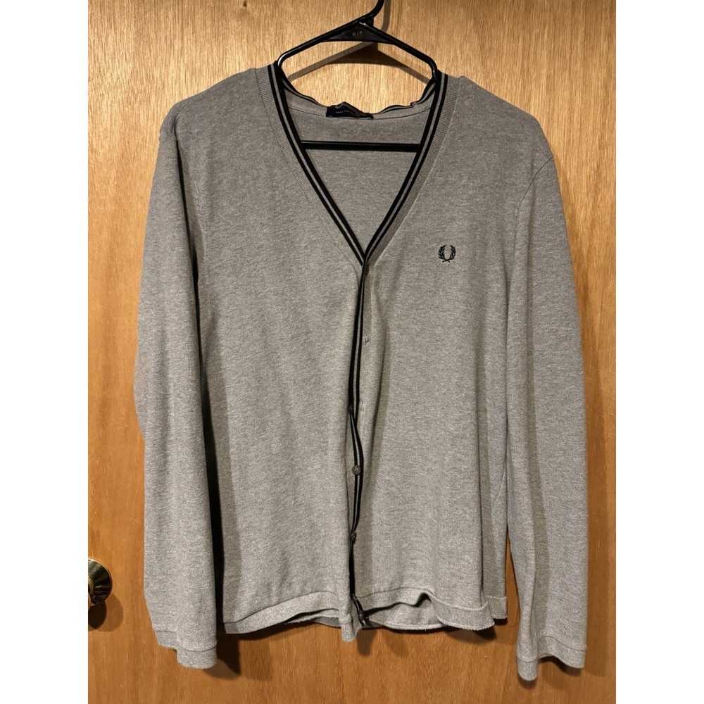 Fred Perry cardigan Large (C1)